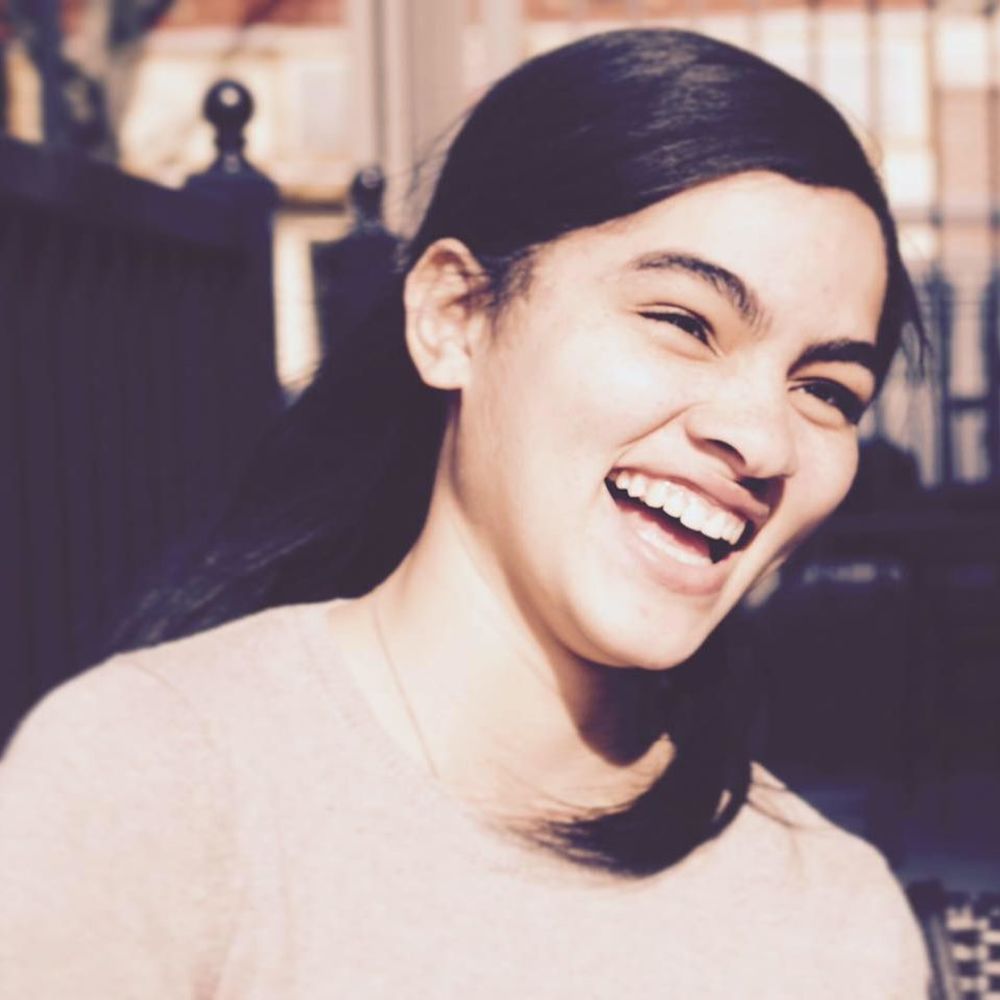 Meet your Posher, Denise